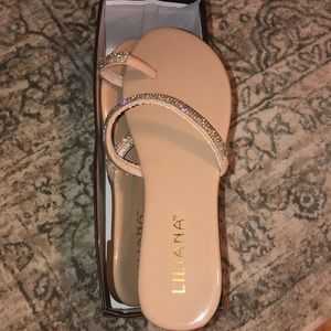 Fashion nova flats